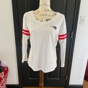 NE Patriots Long Sleeve Top - Size M